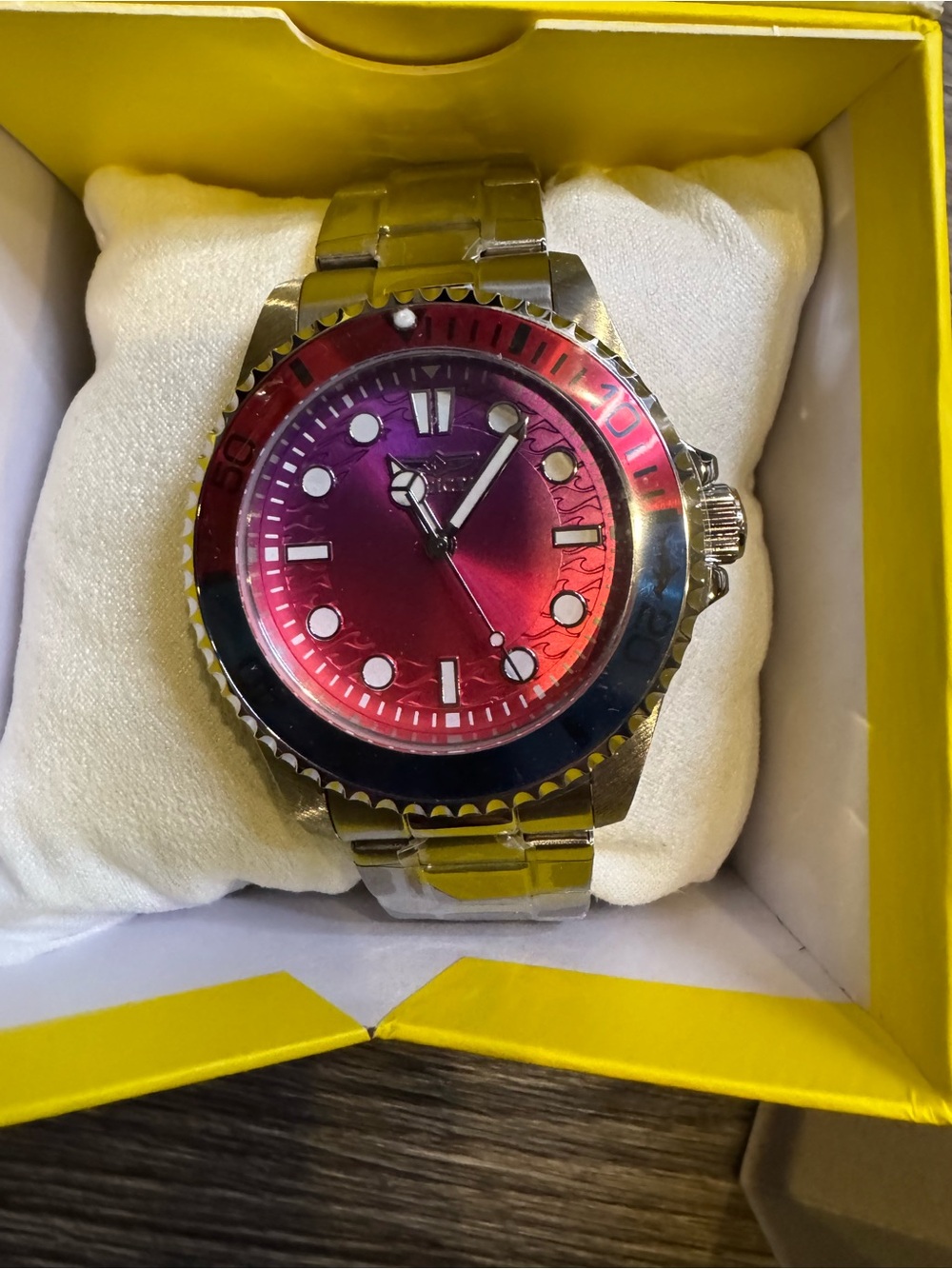 Invicta Pro Diver Red and Blue Gradient Men’s Watch 43mm